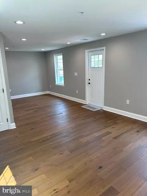 Living - 109 Brashears St, Laurel, MD 20707 photo 3 of 3