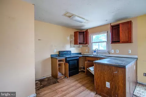 Kitchen - 12707 Duckettown Rd, Laurel, MD 20708 photo 1 of 1