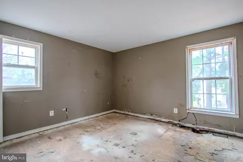 Bedroom - 12707 Duckettown Rd, Laurel, MD 20708 photo 3 of 4