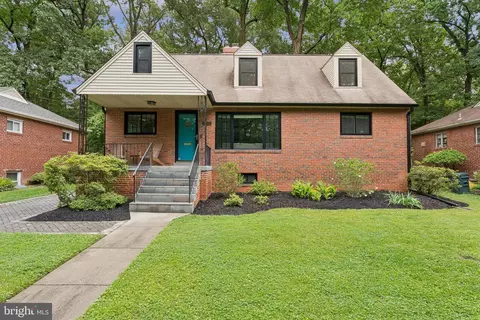 6605 Wells Pkwy, University Park, MD 20782