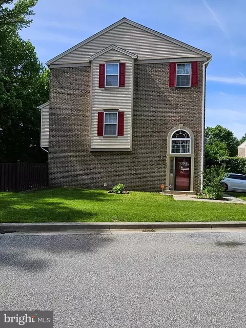 16033 Elegant Ct, Bowie, MD 20716