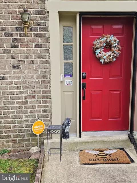 Entry Way - 16033 Elegant Ct, Bowie, MD 20716 photo 2 of 4