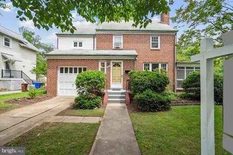 4208 Tuckerman St, Hyattsville, MD 20782