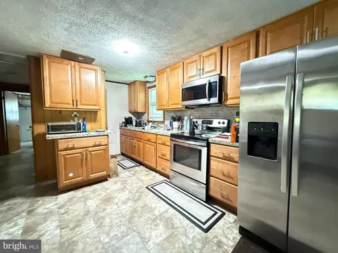 706 Eucla Dr, Waldorf, MD 20601 photo 3