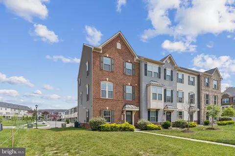 8330 Graham Patrick Ave, Brandywine, MD 20613 photo 2