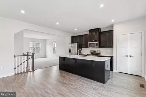 8330 Graham Patrick Ave, Brandywine, MD 20613 photo 6