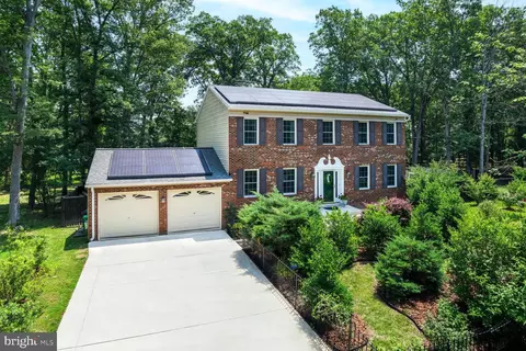 11806 Kimberly Woods Ln, Fort Washington, MD 20744