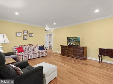 Living - 7018 96th Pl, Lanham, MD 20706 photo 3 of 6