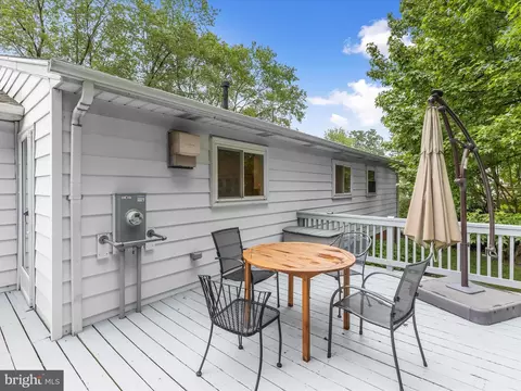 Exterior - 7018 96th Pl, Lanham, MD 20706 photo 6 of 10
