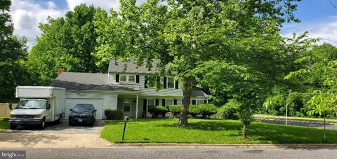 10304 New Orchard Dr, Marlboro, MD 20774