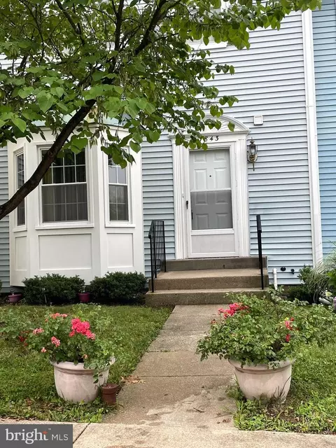 7843 Jacobs Dr, Greenbelt, MD 20770