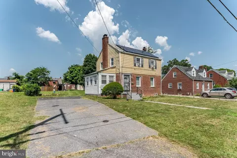2809 East Ave, District Heights, MD 20747