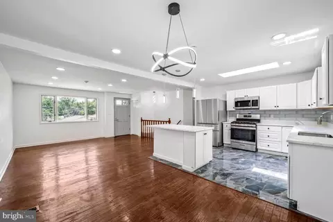 3000 Fairhill Ct, Suitland, MD 20746