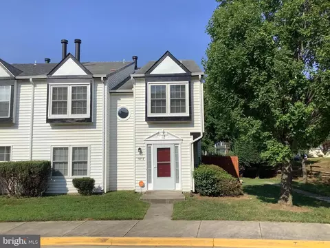 10713 Joyceton Dr, Marlboro, MD 20774