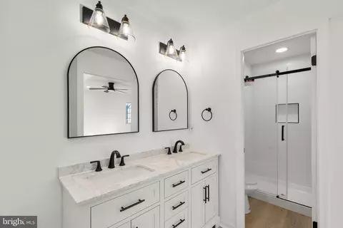 Bath - 12016 Montague Dr, Laurel, MD 20708 photo 7 of 11