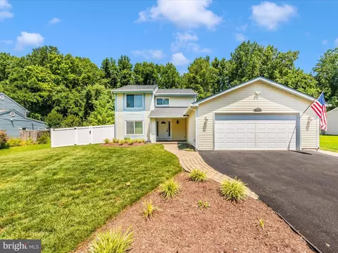15211 Noblewood Ln, Bowie, MD 20716