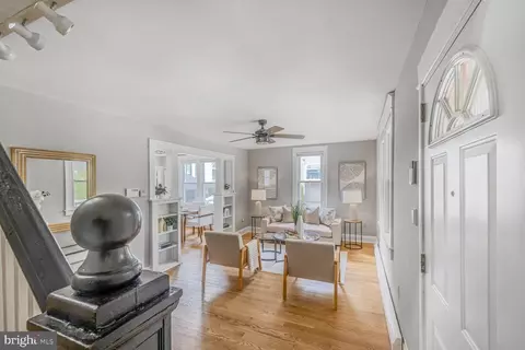 Entry Way - 3824 31st St, Mount Rainier, MD 20712 photo 1 of 4