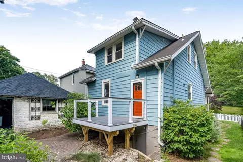 Exterior - 3824 31st St, Mount Rainier, MD 20712 photo 5 of 8