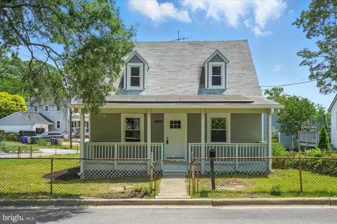 9405 49th Ave, College Park, MD 20740