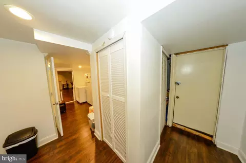 Entry Way - 5702 Justina Dr, Lanham, MD 20706 photo 3 of 12