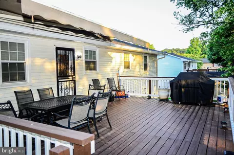 Exterior - 5702 Justina Dr, Lanham, MD 20706 photo 10 of 12