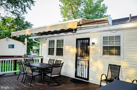 Exterior - 5702 Justina Dr, Lanham, MD 20706 photo 9 of 12
