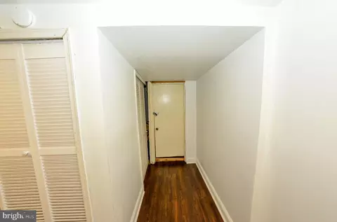 Entry Way - 5702 Justina Dr, Lanham, MD 20706 photo 10 of 12