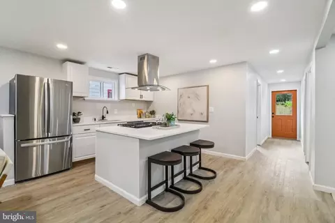 919 Mentor Ave, Capitol Heights, MD 20743