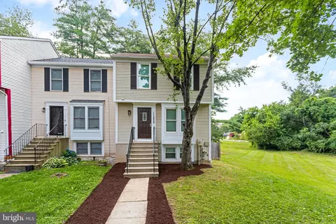 11230 Westport Dr, Bowie, MD 20720