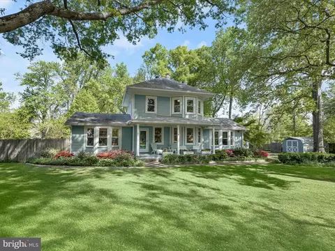 13310 Mockingbird Ln, Bowie, MD 20720