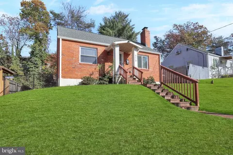 6420 Kilmer St, Cheverly, MD 20785