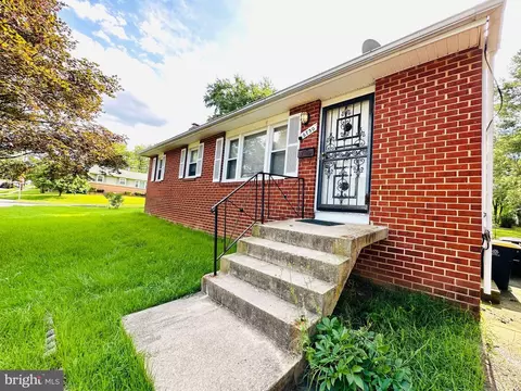 6730 Lamont Dr, Lanham, MD 20706