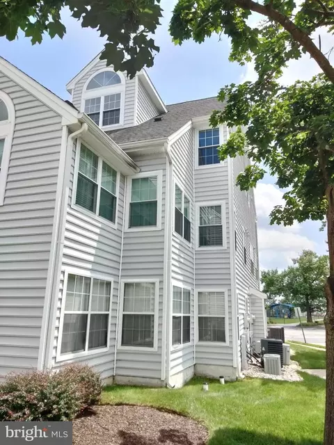 14007 Vista Dr #30, Laurel, MD 20707
