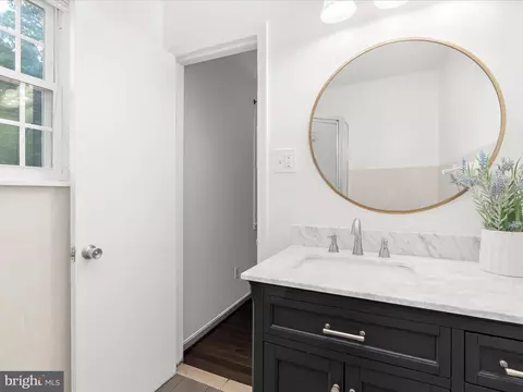 Bath - 11900 Orvis Way, Laurel, MD 20708 photo 3 of 4