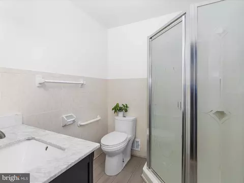 Bath - 11900 Orvis Way, Laurel, MD 20708 photo 2 of 4