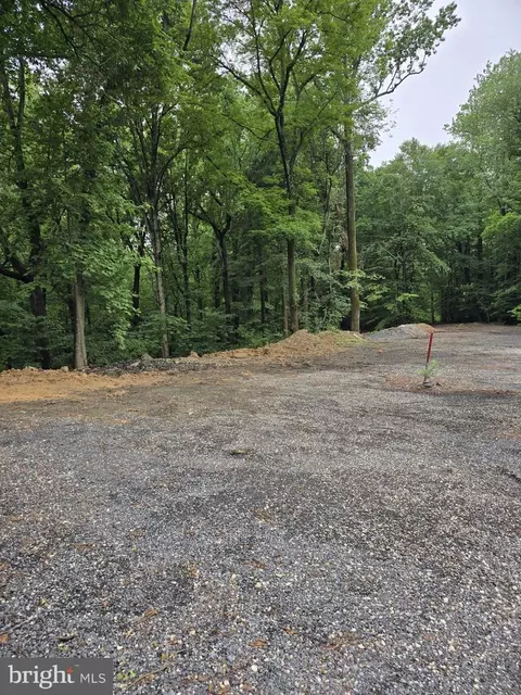 4411 Largo Rd, Marlboro, MD 20772