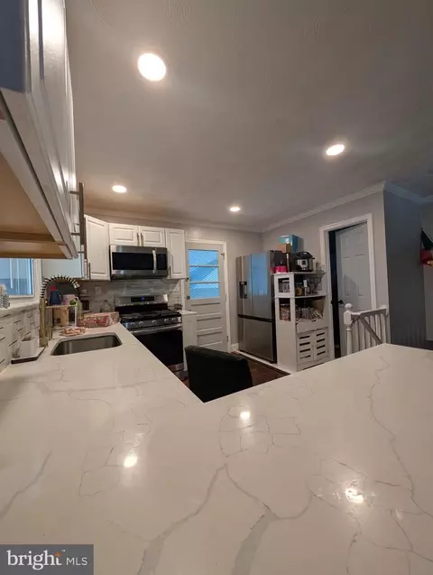 117 Pepper Mill Dr, Capitol Heights, MD 20743 photo 7