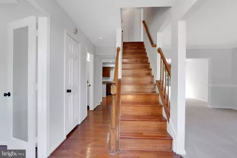 Entry Way - 9802 Fox Run Dr, Clinton, MD 20735 photo 1 of 7