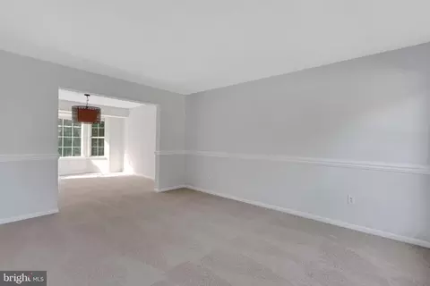 Living - 9802 Fox Run Dr, Clinton, MD 20735 photo 5 of 5