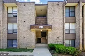 3315 Huntley Square Dr #T-2, Temple Hills, MD 20748