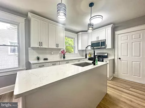 Kitchen - 3109 Bunker Hill Rd, Mount Rainier, MD 20712 photo 1 of 3