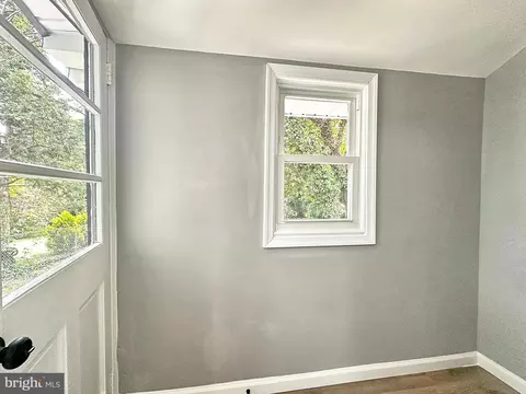 Entry Way - 3109 Bunker Hill Rd, Mount Rainier, MD 20712 photo 3 of 3