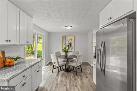 12501 Windbrook Dr, Clinton, MD 20735 photo 10