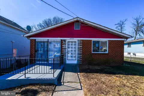 6209 Foote St, Capitol Heights, MD 20743