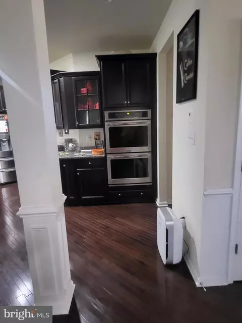 2511 Sir Michael Pl, Lanham, MD 20706 photo 8