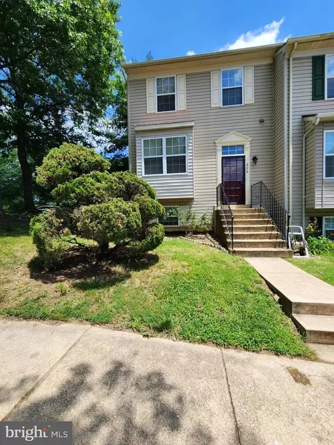 938 Newington Ct, Capitol Heights, MD 20743