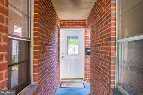 Entry Way - 410 Main St #9, Laurel, MD 20707 photo 1 of 1