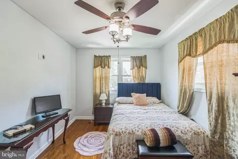 8305 Navahoe Dr, Silver Spring, MD 20903 photo 17