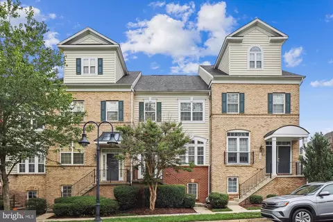 511 Tailgate Ter, Landover, MD 20785 photo 3
