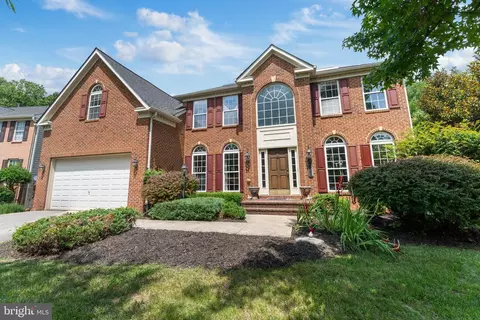8508 Colonel Seward Dr, Fort Washington, MD 20744